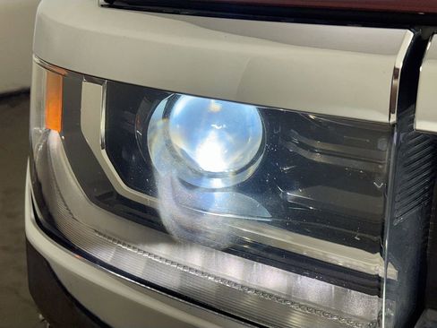 Used 2017 Chevrolet Silverado 1500 LT w/ All Star Edition image 34