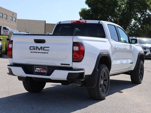 Used 2024 GMC Canyon Elevation w/ Convenience Package AWD/4WD image 9