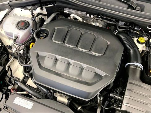 Used 2023 Audi A3 2.0T Premium w/ Convenience Package image 31