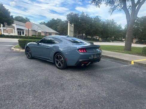 Used 2024 Ford Mustang Premium image 11