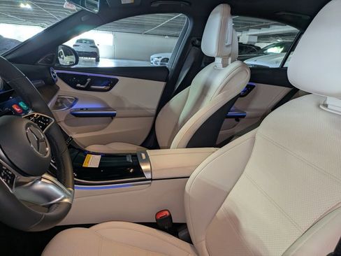 Certified 2025 Mercedes-Benz C 300 4MATIC Sedan image 18