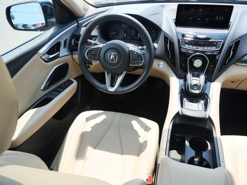 Used 2024 Acura RDX SH-AWD image 9