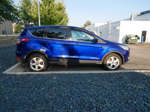 Used 2015 Ford Escape SE FWD image 4