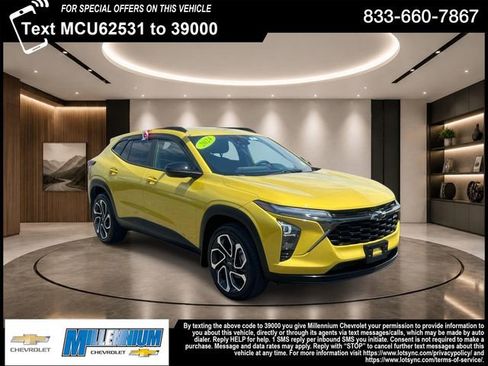 Used 2024 Chevrolet Trax RS w/ Driver Confidence Package FWD image 1