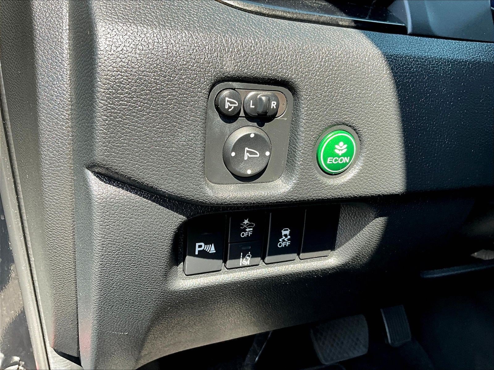 Used 2022 Honda Pilot Elite image 40