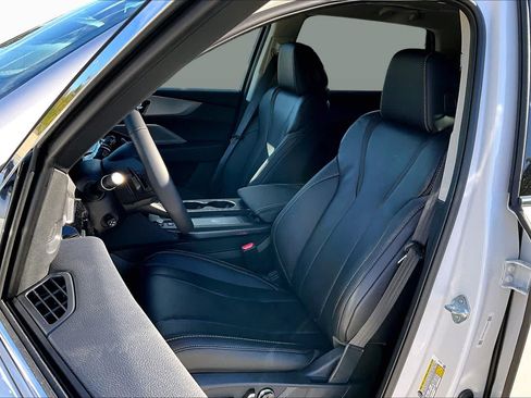 Certified 2026 Acura MDX FWD w/ Technology Package image 9
