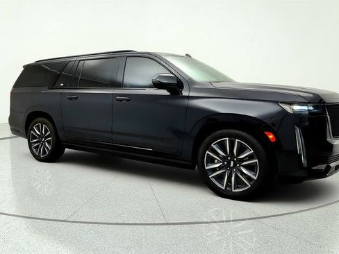 Used 2023 Cadillac Escalade ESV Sport w/ Touring Package AWD/4WD image 3