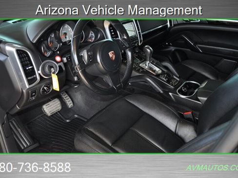 Used 2014 Porsche Cayenne S AWD/4WD image 16
