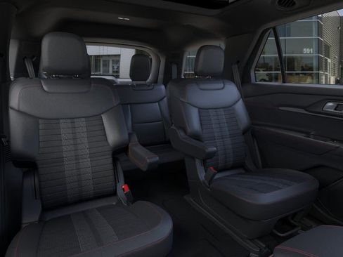 New 2026 Ford Explorer ST-Line w/ ST-Line Street Pack image 11