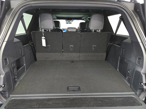 New 2026 Lincoln Navigator L Reserve w/ Jet Appearance Package image 18