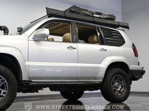 Used 2008 Lexus GX 470 w/ Preferred Accessory Pkg image 22