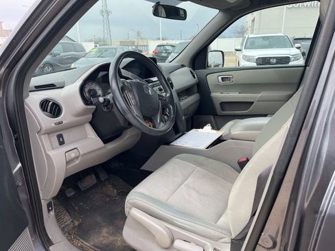 Used 2015 Honda Pilot LX image 12