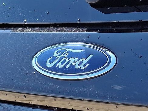 Used 2025 Ford Explorer ST-Line AWD/4WD image 31