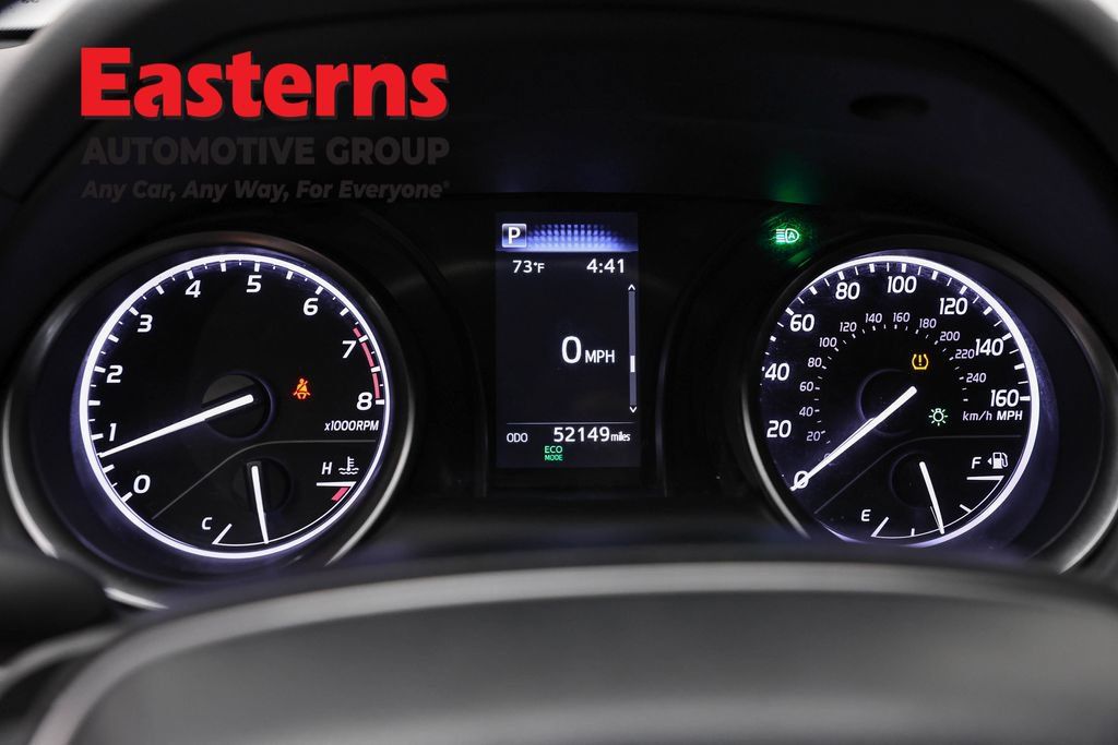 Used 2024 Toyota Camry SE FWD image 19