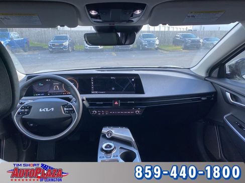 Used 2024 Kia EV6 Wind image 10