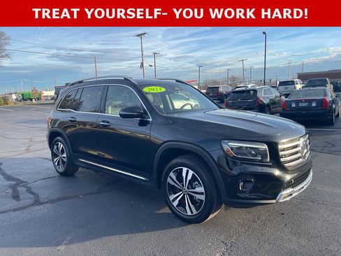 Used 2024 Mercedes-Benz GLB 250 4MATIC image 5