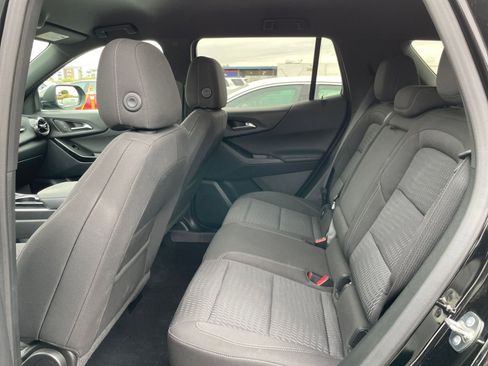 Used 2025 Chevrolet Equinox LT image 24