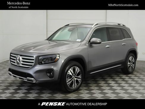 Used 2026 Mercedes-Benz GLB 250 image 1