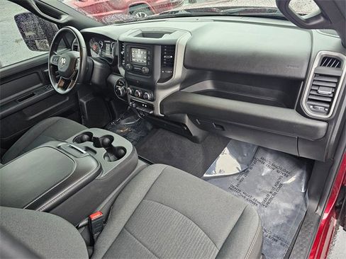 Used 2024 RAM 2500 Tradesman w/ Chrome Appearance Group image 13