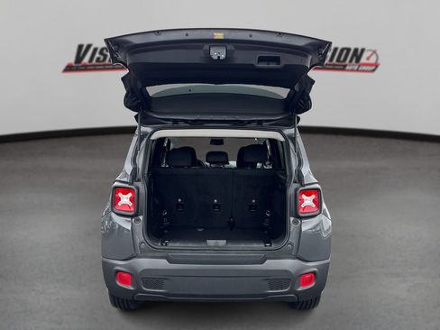 Used 2023 Jeep Renegade Latitude w/ Sun/Sound Group image 11