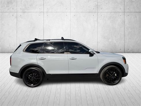 Used 2024 Kia Telluride SX Prestige X-Line image 4