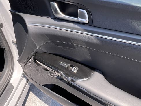 Certified 2025 Kia K5 GT-Line w/ GT-Line Premium Package FWD image 18