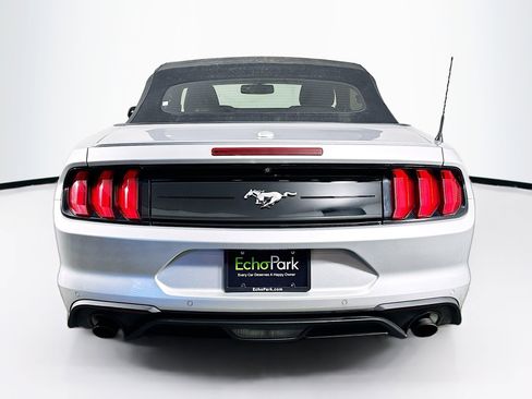 Used 2018 Ford Mustang Premium w/ Equipment Group 201A RWD image 7