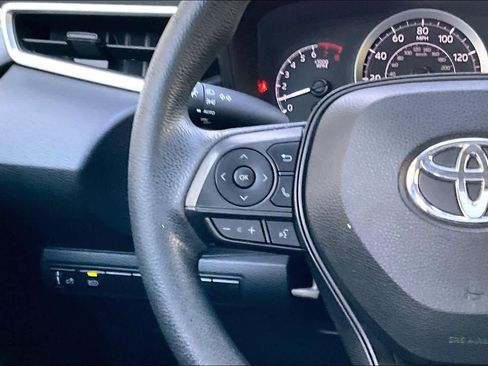 Certified 2021 Toyota Corolla LE image 23