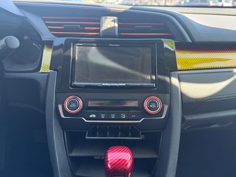 Used 2019 Honda Civic LX image 15