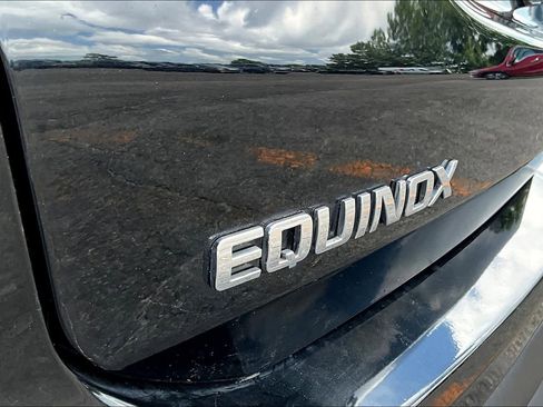 Used 2019 Chevrolet Equinox LS w/ LS Convenience Package image 10
