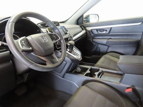 Used 2019 Honda CR-V LX image 4
