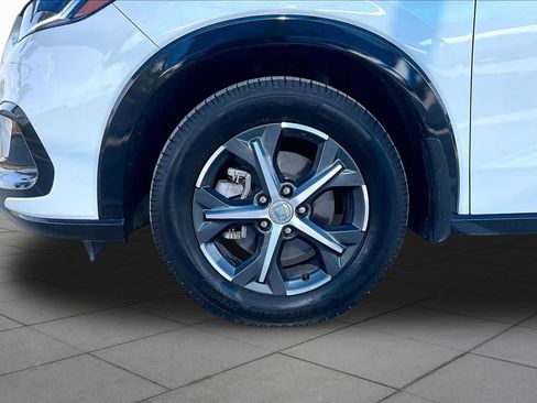 Used 2023 Honda HR-V EX-L image 11