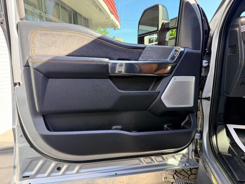 Used 2024 Ford F450 Platinum w/ FX4 Off-Road Package image 25