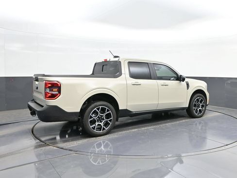 Used 2025 Ford Maverick Lariat w/ 4K Tow Package AWD/4WD image 15
