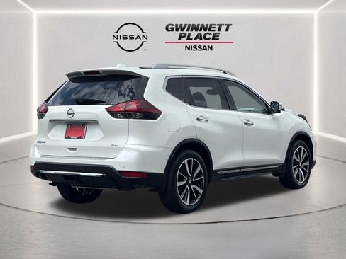 Used 2019 Nissan Rogue SL w/ Premium Package image 25