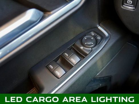 Used 2025 Chevrolet Silverado 1500 LT image 24