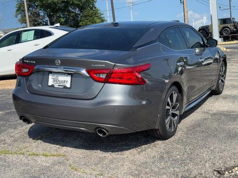 Used 2017 Nissan Maxima Platinum FWD image 4