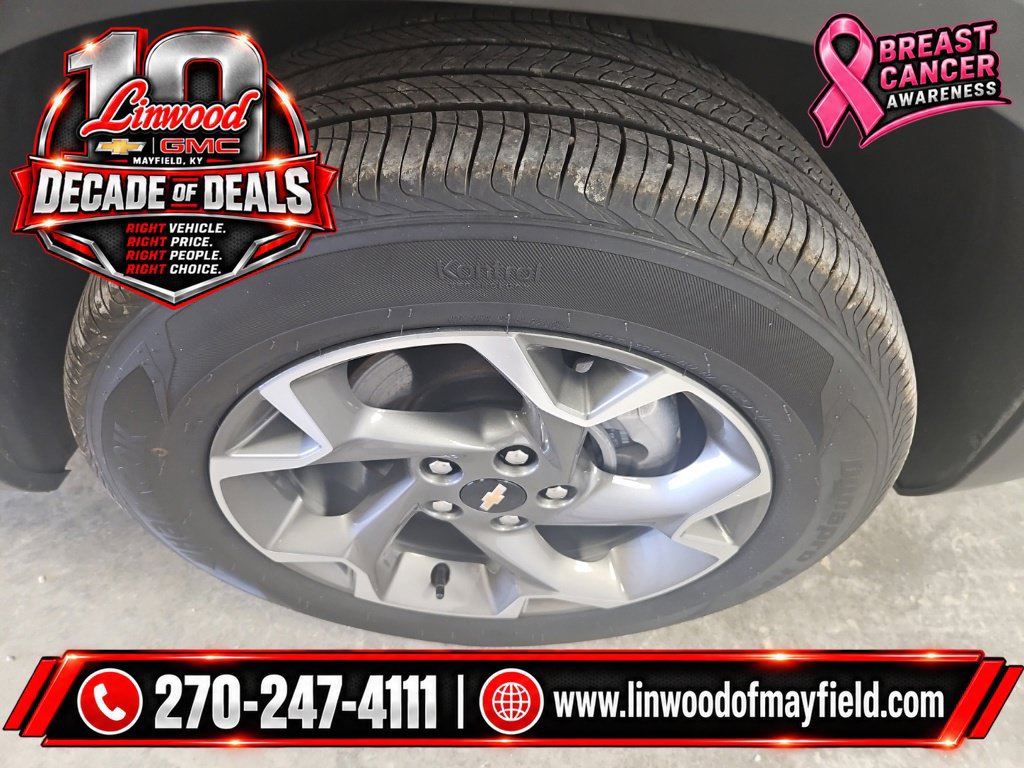 Used 2026 Chevrolet Trax LT FWD image 9