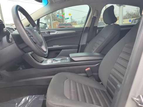 Certified 2019 Ford Fusion SE image 15
