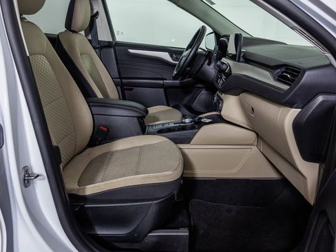 Used 2022 Ford Escape SE w/ Convenience Package image 46