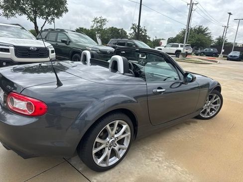 Used 2015 MAZDA MX-5 Miata Grand Touring w/ Premium Package RWD image 3