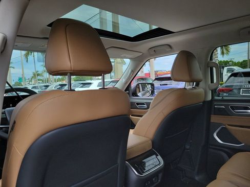 Used 2025 INFINITI QX80 Luxe AWD/4WD image 22