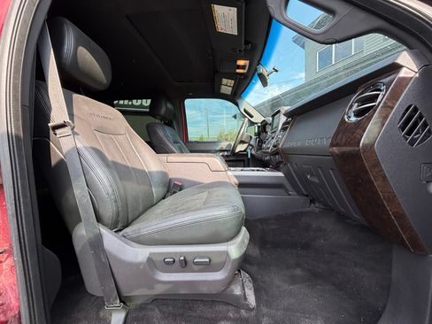 Used 2016 Ford F350 Platinum w/ Platinum Package AWD/4WD image 20