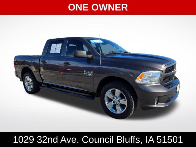 Used 2019 RAM 1500 Express w/ Express Value Package AWD/4WD image 1