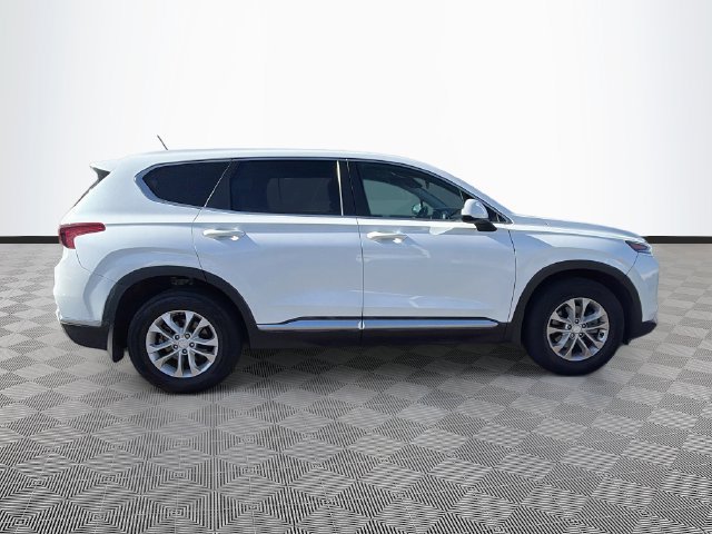 Used 2020 Hyundai Santa Fe SE FWD image 8