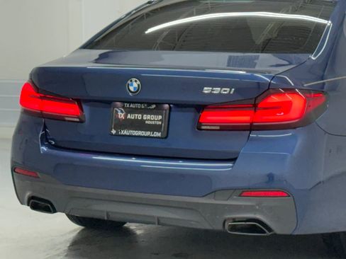 Used 2022 BMW 530i w/ M Sport Package image 36