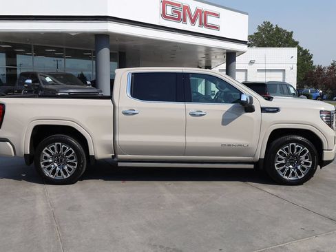 New 2026 GMC Sierra 1500 Denali Ultimate AWD/4WD image 7