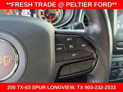 Used 2021 Jeep Cherokee Latitude Plus image 18
