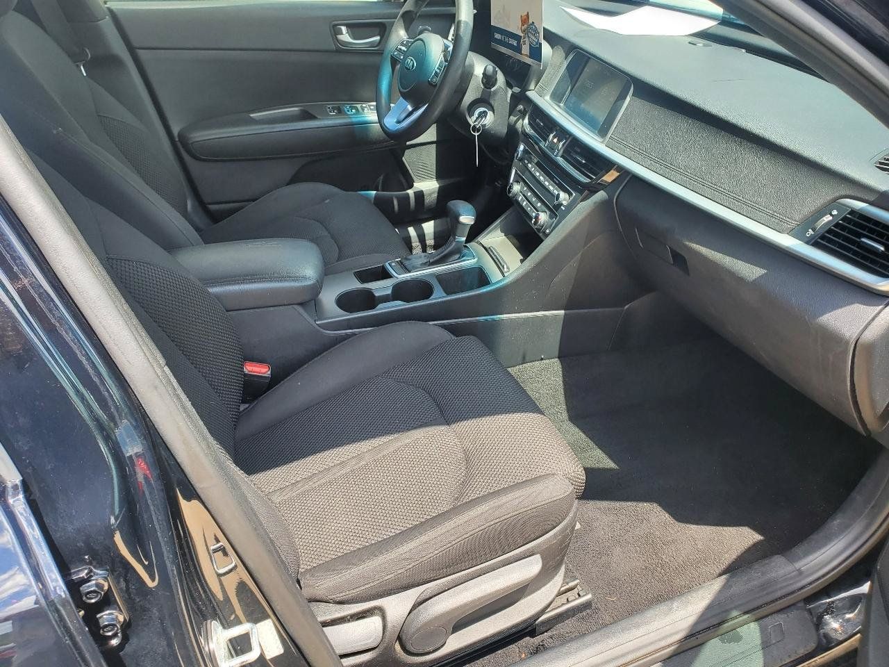 Used 2020 Kia Optima LX FWD image 5