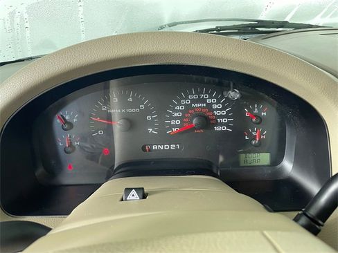 Used 2008 Ford F150 XLT image 5